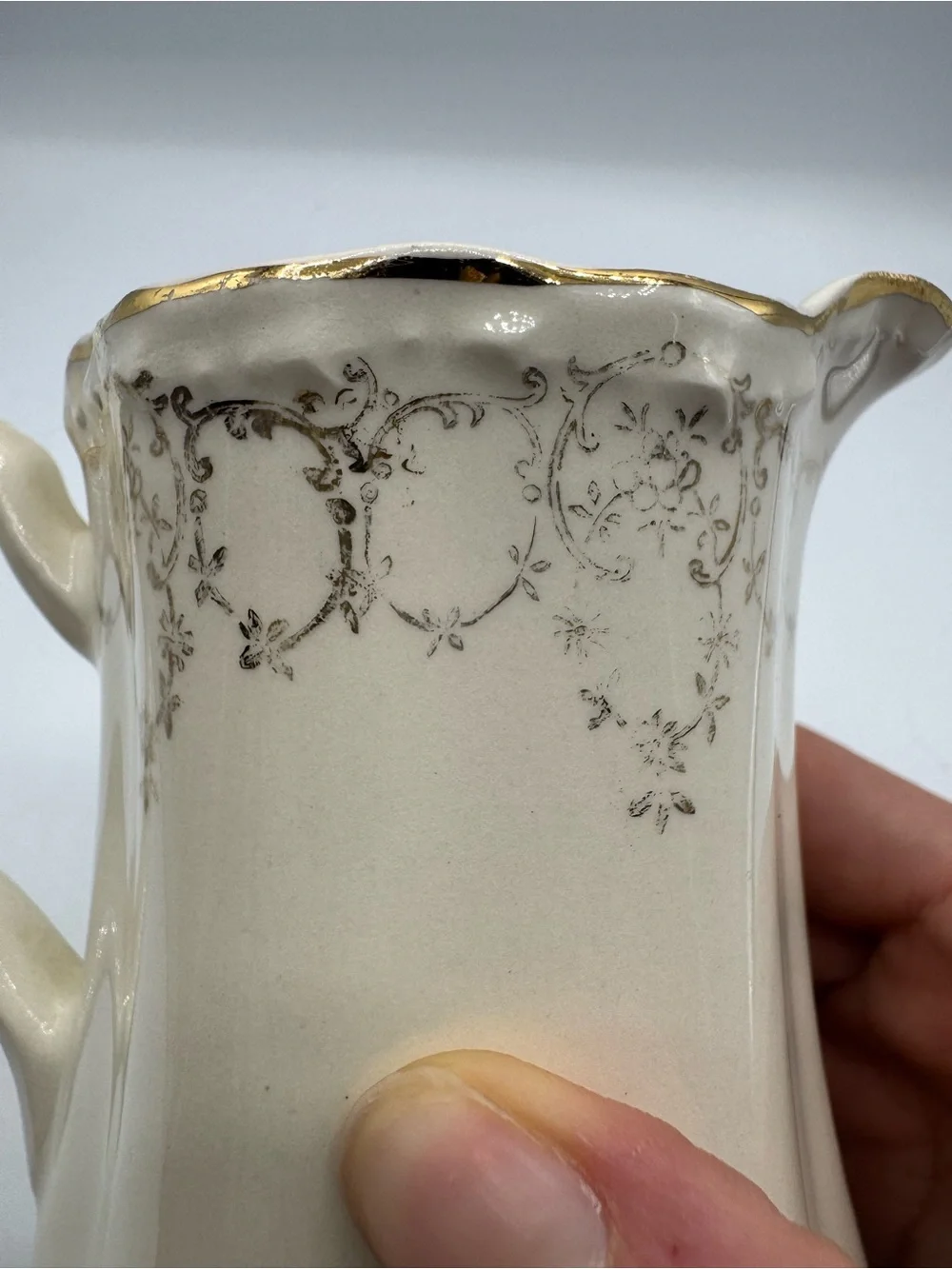 Vintage Crooksville China Thematic Lorraine Creamer